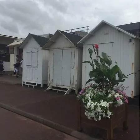 Hébergement de vacances Maison De Pêcheur 30m De La Luc-sur-Mer